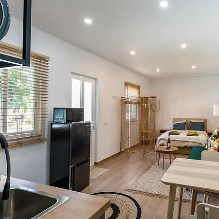 Vau Retreat Apartment *